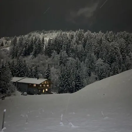 Eil Apartmán *